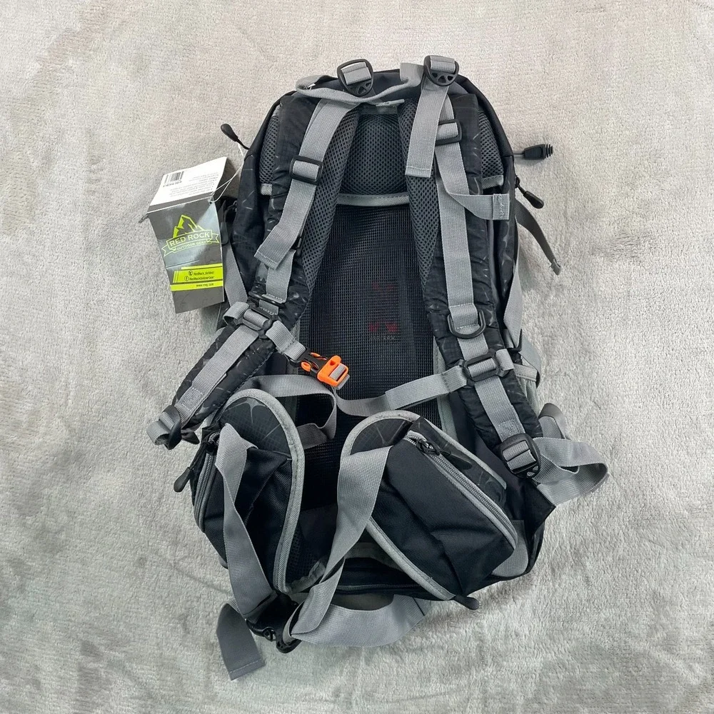 Red Rock Outdoor Gear Bluff Technical Backpack 40L Black Top‎ Loading NWT
